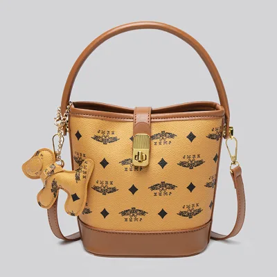 Large Capacity Crossbody Bucket Bag Women All Seasons PU Material Zipper Customizable Portable Digital Printed