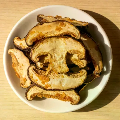 100% Natural Vacuum-Fried Veggie Chips-No Preservatives, No MSG, Just Pure Shiitake Mushroom Goodness