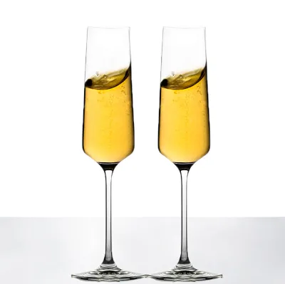 Customized Logo Personalized Bottle Long Stem Wine Glasses Flat Goblet Wine Glass White Set Crystal Red Wine Glass Cup