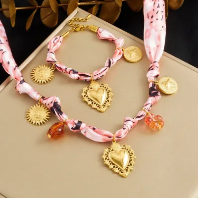 Wholesale pink Jewelry Stainless Steel Heart Sun Pendants Chain Handmade Printed Ribbon Knotted Necklace Bracelet Set for Women