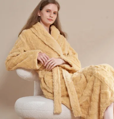 Wholesale Winter Plush Velvet Bathrobe Jacquard Coral Fleece Bath Robes Women Loungewear
