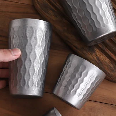 Vintage Threaded Double-Layer Anti-Scald Eco-friendly 304 Stainless Steel Beer Mug Creative Anti-Fall Design Custom Logo Classic