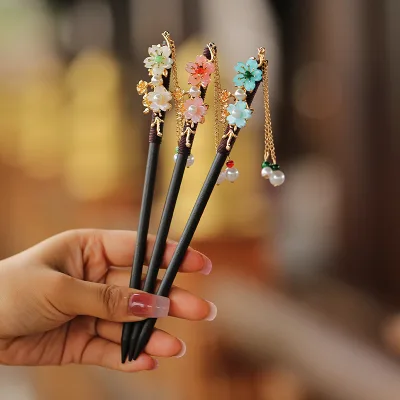 Vintage Handmade Hairpin Osmanthus Pearls Tassels Ornamental Hair Stick for Women Traditional Attire Hairpins