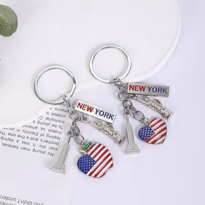 HECION 2026 New Double Sided USA Flag Keychain Statue of Liberty Charm Independence Day Souvenir Gift American Travel Key Holder