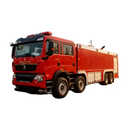 Sinotruk 8x4 Large-capacity Fire Truck, Used for Urban Firefighting, Factory Direct Sales.