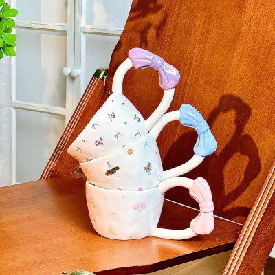 Hot Sale Cute Girlish Fresh Style Coffee Mug Ceramic Cute Butterfly-patterned Black Cat-designed Large-ear  Coffee Mug