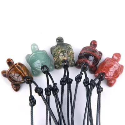 Customized Crystal Turtle Pendant Healing Natural Crystal Crafts Carving Animals Turtle Necklace