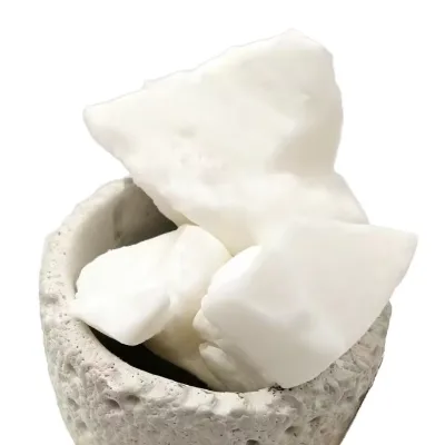 Natural Plant Soy Wax Blocks, No Wall Hanging & No Cracking, High-Quality Raw Material for Candle Production