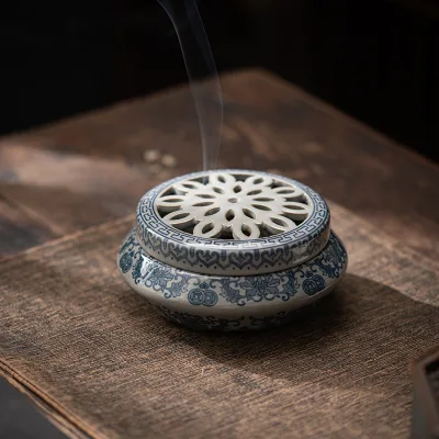 Blue and White Burner Ancient Clay Ceramic Crafts Ornaments Backflow Home Holder