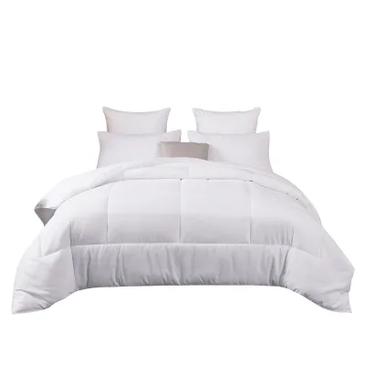Wholesale Customized Size Luxury 100% Cotton Fabric Microfiber Filling Soft Winter Hotel Duvets