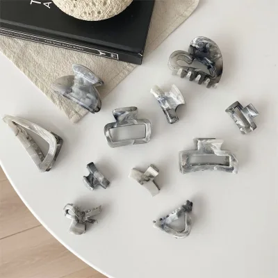 Wholesale Different Shaped Claw Hair Clips Small 1inch Grip Claw Clamps Mini Hair Claw Clips for Girls Thin Hair