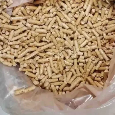 OEM Wholesale Eco-Friendly Activated Charcoal Pine Wood Fast Clumping Flushable Cat Litter 5kg/1kg