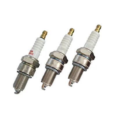 High Quality Chainsaw Spark Plug for 45cc 52cc 4500 5200 Chainsaw Parts Spark Plug