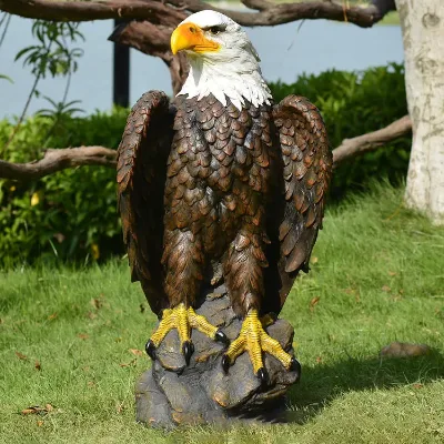 K388 Lifelike Resin Eagle Statue Stone Base Garden Wildlife Lawn Ornaments Public Landscape Handmade 3D Artwork Retro Sculpture