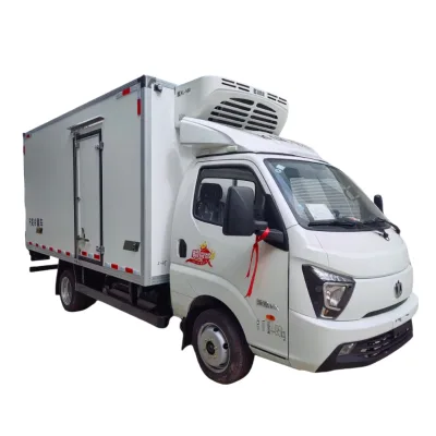 Factory Price Small Chiller Lorry 4*2 Refrigerator Refrigerated Wagon Vehicle Truck