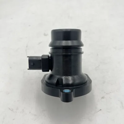 Engine Parts Thermostat Fit for Opel Buick Encore Chevrolet 1.4L 55593033 25200454 1338379 1338029 55561629 1338261 55579011