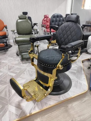 Luxury Black Gold Hydraulic Barber Chair with Reclining Backrest Adjustable Headrest and Footrest for Barbershop Salon