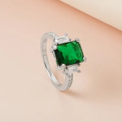 Minimalist Jewelry Hot Sale 925 Sterling Silver Band Rings Emerald Cut Colorful Women Cubic Zirconia Wedding Zircon Band Rings