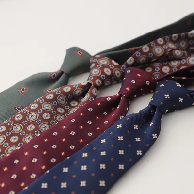 Wholesale Products in Bulk Good Red Dot Florals Mens Ties Birthday Decoration Neckties for Men Burgundy Suits for Men Sample