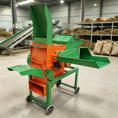 Grass Tub Grinder Mobile Bale Crusher Straw Alfalfa Shredder for Cattle Sheep Feed