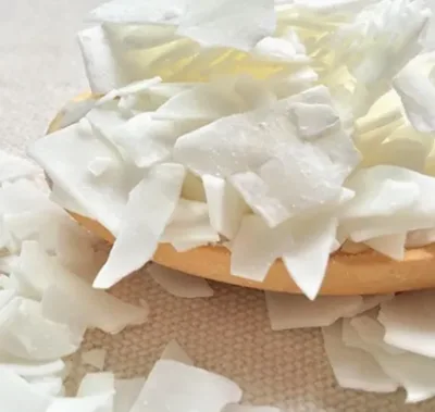 100% Natural Organic Normal Grade Beeswax Smokeless Soy Wax for Candle Making for Pillar and Votive Candles for Easter Occasions