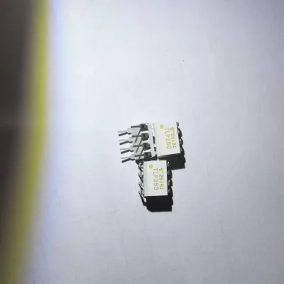 Brand-New Original Through-Hole TLP250/TLP250(H) DIP-8 Optocoupler Chip