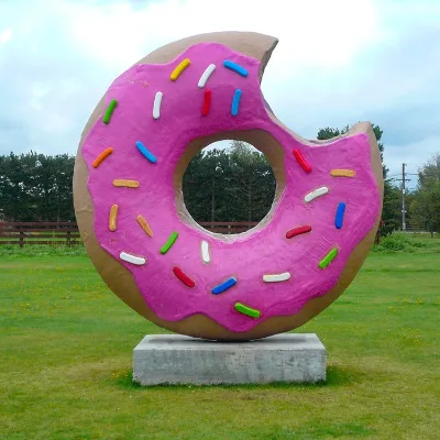 Factory Price  Garden Decoration  Fiberglass Painting  Large  Resin  Donut Statue Sculpture