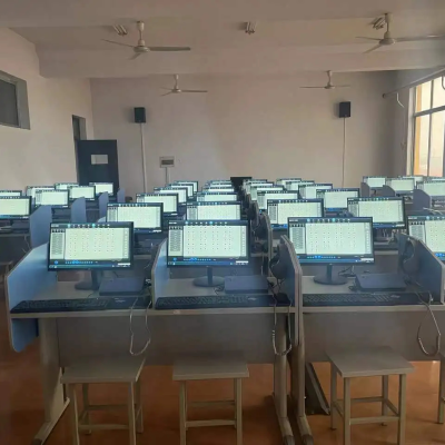 Computer Laboratory Self-study Equipment