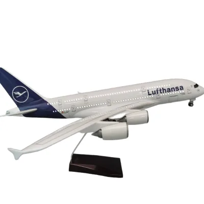 Lufthansa Livery Airplane 1/200 37cm Airbus A380 ABS Resin Airplane Model with Landing Gear Gift Box Ready for Shipment