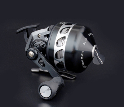 Saltiga Fishing Reel Tackle 3.6:1 Fishing Reel with Reel