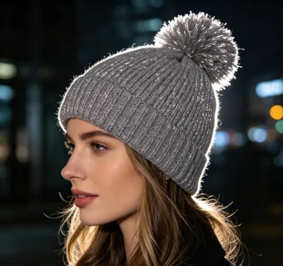 Reflective Pom Pom Knitted Beanie Hat with Custom Logo Winter Unisex Adjustable Acrylic Headwear for Outdoor Sports & Casual Use