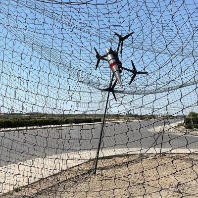 Custom High Strength Kevlar Anti FPV Netting 100x100mm Knotted UV Treated Drones Interception Protect Net for Airport Perimeter