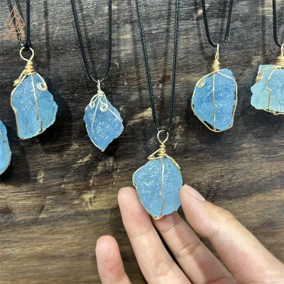 Kindfull Aquamarine Pendants Healing Fengshui Quartz Jewelry Hand Made Aquamarine Pendant for Gift