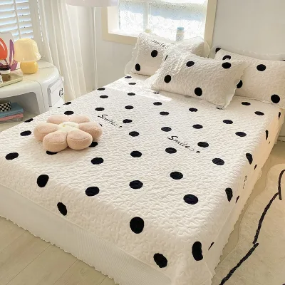 Design Removable Most Popular Cheap Price Quilt Comforter Hotel Bedding Set Luxury Bedspread Coverlets