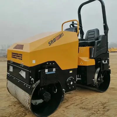 SHANTUI Mini 3Ton 4Ton Front Drum Rear Tire Compactor Roller SRK03 SRK04 Japan Engine