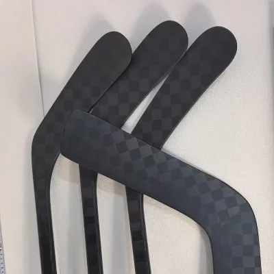 OEM Ice Hockey Stick Super Light Carbon Composite Stick From Chinese Best Quality Factory P92 P02 P88 P28 P19 PM9