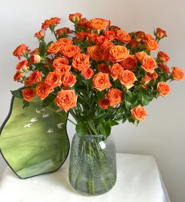 10pcs Kunming Orange Sprayed Head Rose Fresh Cut Flowers Long Stem Natural Plants for All Hallows' Day Decoration