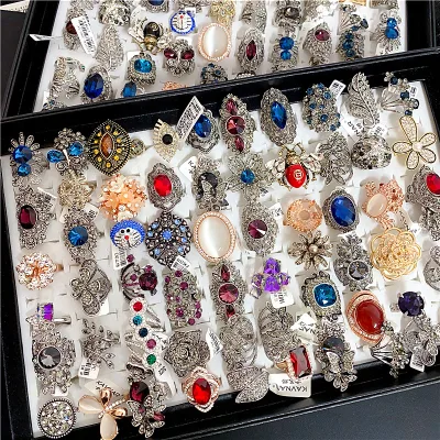 Vintage Large Size Women Bohemian Exaggerated Crystal Ring Jewelry  Paved Rhinestone Flower butterfly Women's Party Rings