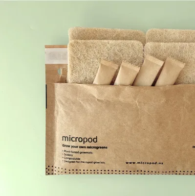 Country-Style Microgreens Growing Kit with Organic Plant Fiber Floor Use