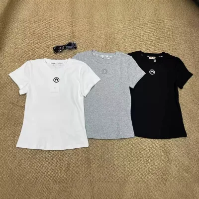 2025 Summer Fashion Fitted T-Shirt for Women Breathable Gym Top with Casual Short Sleeve White Spandex/Nylon Wholesale