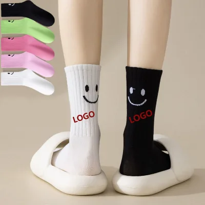 High Quality New Fashion Cartoon Cashmere Quick Dry Breathable Knitted Girl Custom OEM Design Crew Socks