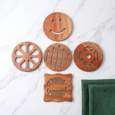 Acacia Wood Creative Trivet Set Handcrafted Hollow Heat Insulation Mat for Pot & Pan Drink Protection Cups Mats & Pads