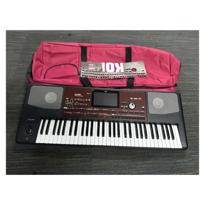 JELO PA700 Digital Portable 61-Key Korg Pa700 Digital Piano with Beffa Hammer 90% NEWSECONDHAND