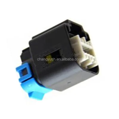 Aptiv 13572498 Automotive Connectors CON MP HVT 8W FEM ASY