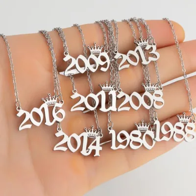Stainless Steel Luxury Crown Year Number Pendant Necklace Silver Birth Letter Year Necklace