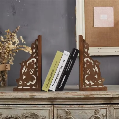 High Quality Handmade Tabletop Decoration Item Best Selling Farmhouse Brown Wood Decorative Bookends Rustic Wooden Bookends