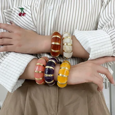 Bohemia Vintage Chunky Exaggerated Acrylic Resin Elastic Bracelet Geometric Stacked Colorful Resin Wide Beads Bangles for Women