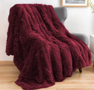 FY Luxury Soft Customized PV Velvet Long Fur Solid Color Red Purple Gray Camel Warm Throw Blankets for Adults Kids