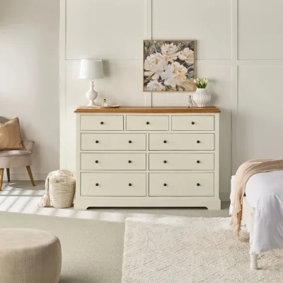 Customized Modern Chest of Drawers Solid Wood Top 9-Drawer Storage Cabinet Featuring Soft-Close Sliders for Bedroom Living Room