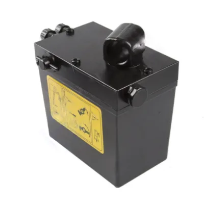 Heavy Duty Truck Spare Parts Manual Oil Pump Hydraulic Hand Pump Lift Pump WG9719820001 for Sinotruk HOWO Truck
